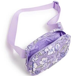 Vera Bradley Essential Belt Bag in Wild Rose Lavender NWT